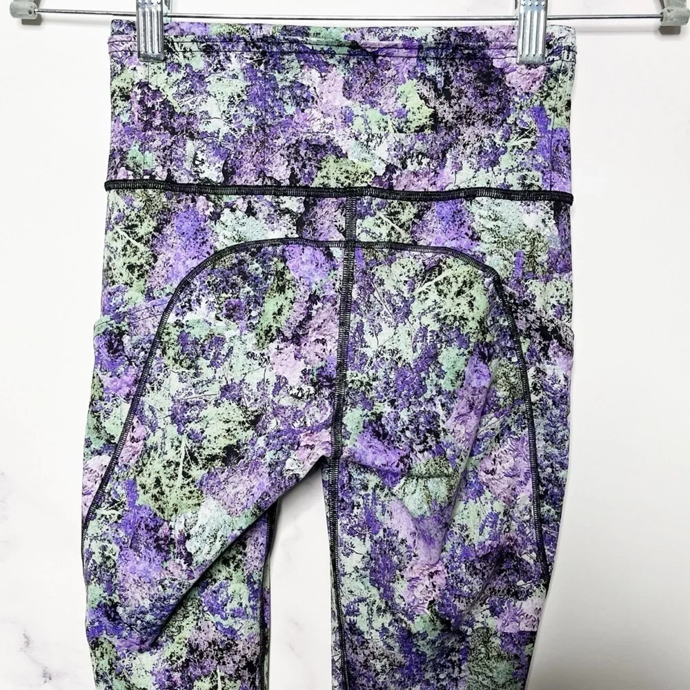 Lululemon Fast‎ & Free Crop II Nulux 19